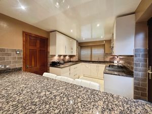 Kitchen/Diner - click for photo gallery